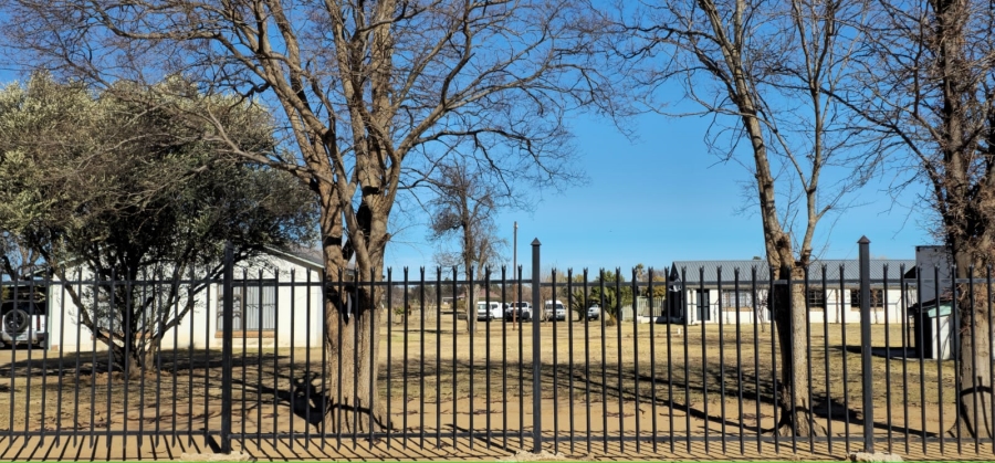 2 Bedroom Property for Sale in The Bend Free State